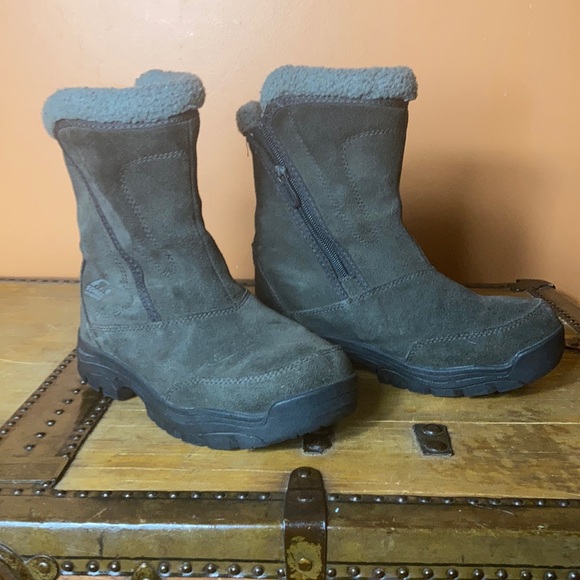 Sorel waterfall 1964 boots